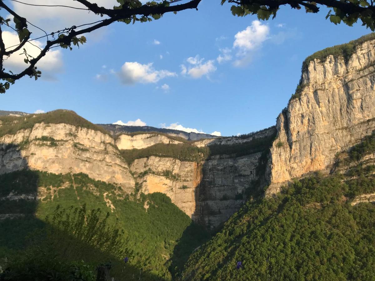 Choranche L'Echappee En Vercors מראה חיצוני תמונה